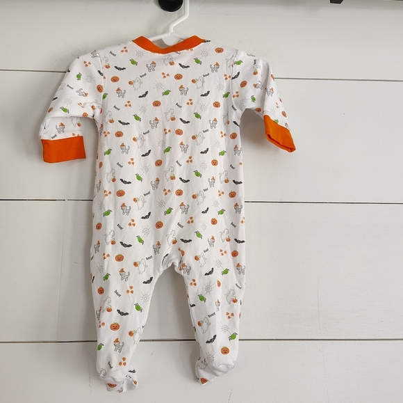 Kissy Kissy Fall Pumpkins Ghosts Bats Cats Spiders Halloween Sleeper 3-6 Months - Picture 2 of 5
